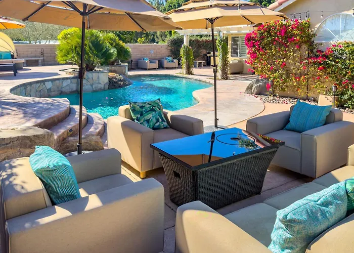 Indian Wells Oasis W/ Pool: Walk To Tennis Garden!
